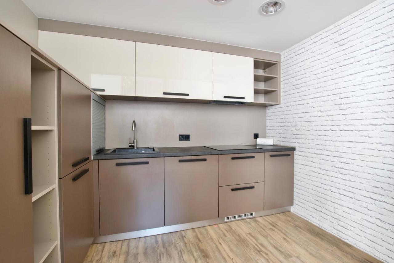 Standard Apartment By Hi5 - Gellert Spa Area บูดาเปสต์ ภายนอก รูปภาพ